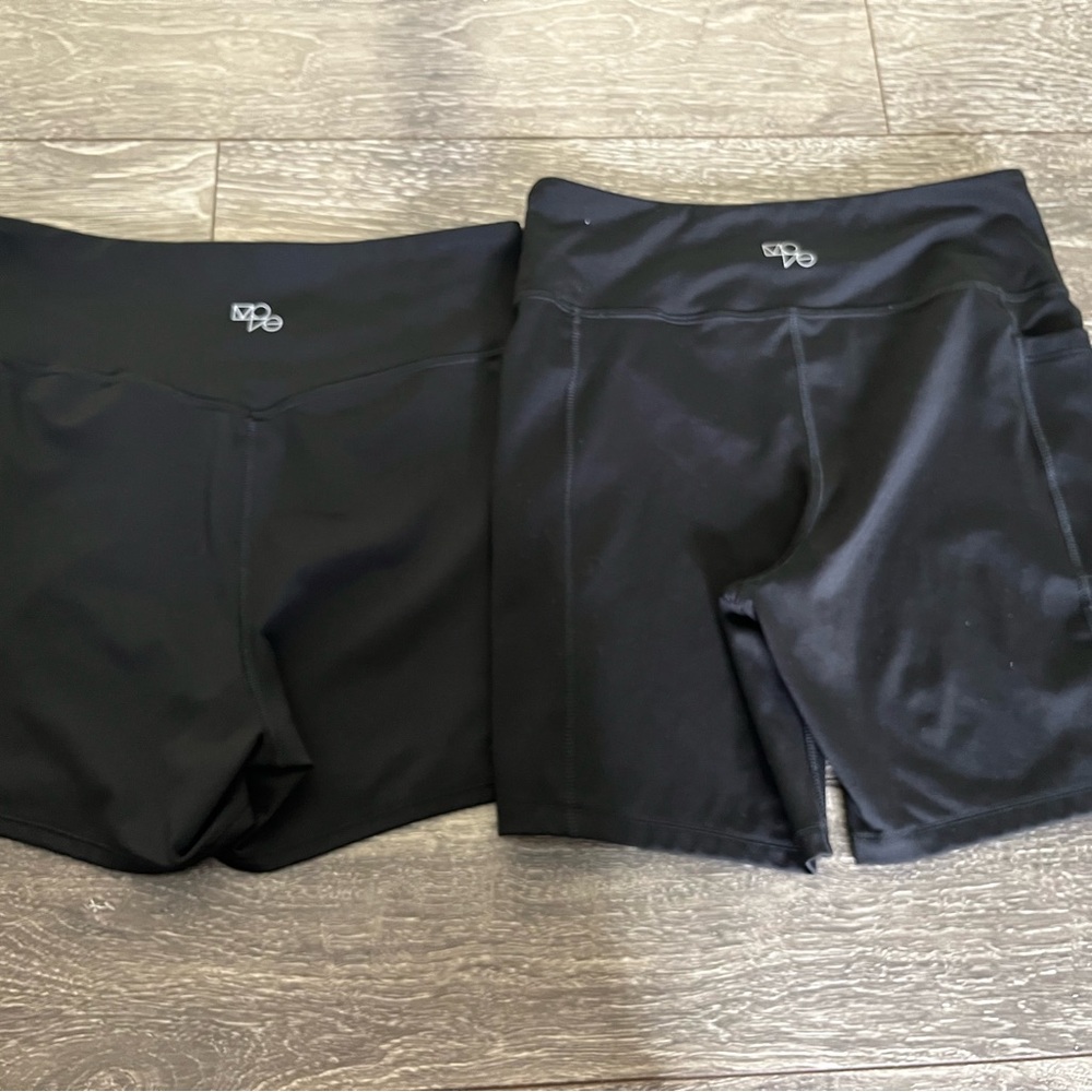 H&M two Women's Black sport shorts with DryMovet size M ( runs small )